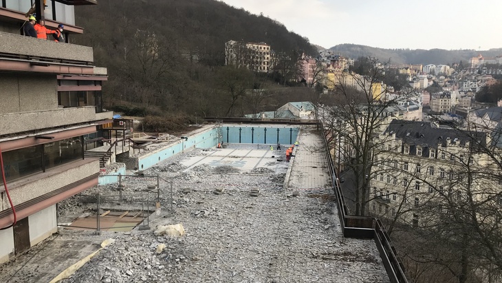 Průběh rekonstrukce - bazén hotelu Thermal Karlovy Vary. Zdroj: Hotel Thermal