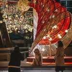 Vánoce v uspěchaném Hongkongu. Architekti tu vytváří kouzelnou atmosféru tradičně. Foto: AaaM
