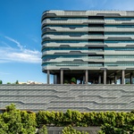 ST Engineering Jurong East Hub. Architektonické studio: Kyoob Architects. Foto: Kevin Siyuan