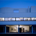 Vila Savoya v Poissy, asi nejznámější realizace Le Corbusiera. Zdroj: PhDr. Eliška Zlatohlávková, PhD.