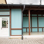 Nádražní budova Brandýs n. O. Foto: Chládek a Tiňtěra Pardubice
