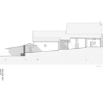 Ze zchátralé farmy vznikl dům ukotvený v krajině. Proměna ruiny na bydlení se stopy historie. Zdroj: Le Dévéhat Vuarnesson Architectes