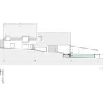 Ze zchátralé farmy vznikl dům ukotvený v krajině. Proměna ruiny na bydlení se stopy historie. Zdroj: Le Dévéhat Vuarnesson Architectes