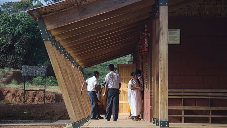 Jak architekti z Itálie a Portugalska stavěli školu v peruánských horách