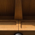 Detail architrávu a přesahu střechy. Foto: Tomáš Slavík