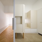 Zádveří a chodba vlevo. Foto: Studio Flusser