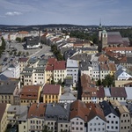 Fasáda, pohled jižní, letecký. Foto: Filip Šlapal
