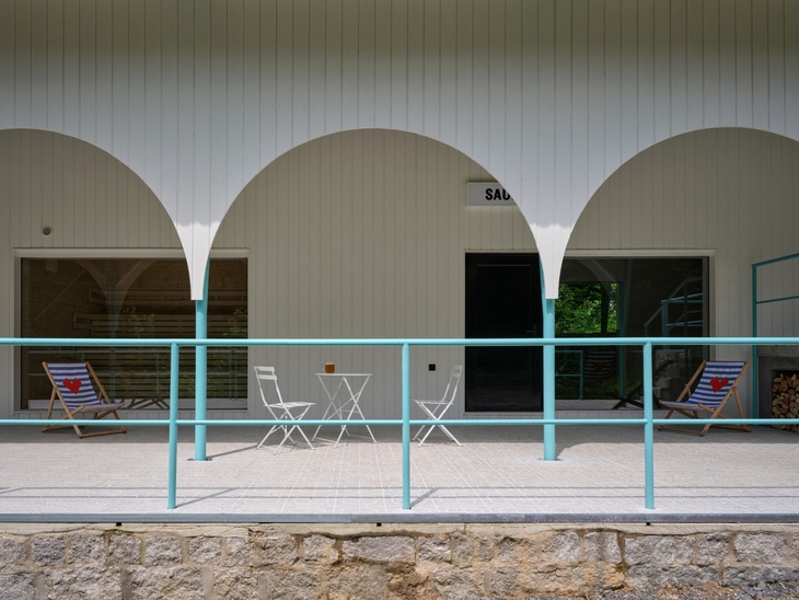 Pohled jižní, sauna. Foto: BoysPlayNice