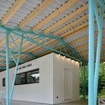 Pohled jihozápadní, občerstvení. Foto: BoysPlayNice Pohled jihozápadní, občerstvení. Foto: BoysPlayNice