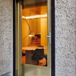 Na zahradě dávají lišky dobrou noc, v přestavěné městské kočárovně už ale kopyta neklapou. Foto: Frank Sperling