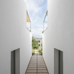 Pohled ze schodů dolů. Foto: Martin Čeněk