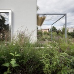 Zahrada z levé strany domů. Foto: Martin Čeněk