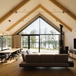 V interiéru vládne klid, který podtrhuje rytmus konstrukčních prvků. Každý detail je promyšlený, ale nikdy ne přehnaný nebo okázalý. Úměrnost je mistrovstvím tohoto domu. Foto: Nate Cook Photography V interiéru vládne klid, který podtrhuje rytmus konstrukčních prvků. Každý detail je promyšlený, ale nikdy ne přehnaný nebo okázalý. Úměrnost je mistrovstvím tohoto domu. Foto: Nate Cook Photography