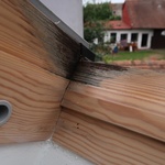 Poškozené střešní okno. Foto: Martina Hepnerová Poškozené střešní okno. Foto: Martina Hepnerová