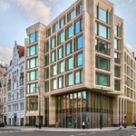 Rekonstrukce budovy Pařížská 25. Zdroj: ČKAIT