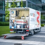 Sestava FUTTEC s mikrovlnným cestářem a dvěma vestavěnými mikrovlnnými pecemi. Zdroj: Via Salis Operations a FUTTEC Sestava FUTTEC s mikrovlnným cestářem a dvěma vestavěnými mikrovlnnými pecemi. Zdroj: Via Salis Operations a FUTTEC