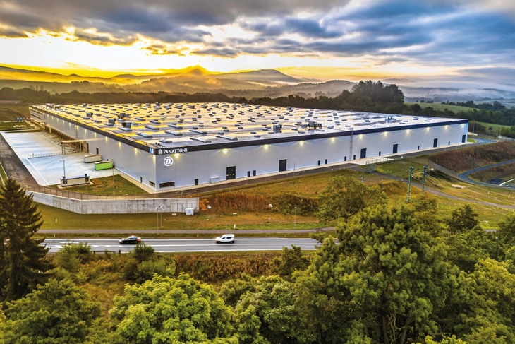 Skladové a průmyslové areály, 1. místo: Panattoni Business Park Ostrov North – Hala A (ZF). Zdroj: Panattoni Czech Republic Development/Accolade