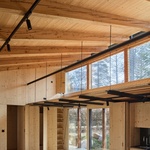 Hlavní místnost přízemí s galerií. Foto: Radek Úlehla Hlavní místnost přízemí s galerií. Foto: Radek Úlehla