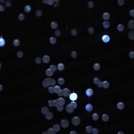 Minimalistická a přesto WOW vánoční instalace z Japonska. Foto: Daisuke Ohki