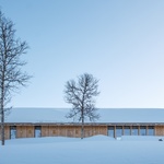 Hnízdo vyrobené ze dřeva. Krásná chata je postavena tak, aby odolávala závějím. Foto: Ruben Ratkusic Hnízdo vyrobené ze dřeva. Krásná chata je postavena tak, aby odolávala závějím. Foto: Ruben Ratkusic