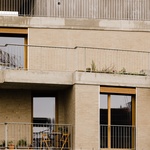 Bytový projekt jako nekompromisní akční tvrďák. Drsný Harry má ale srdce na správném místě. Foto: Daisuke Hirabayashi Bytový projekt jako nekompromisní akční tvrďák. Drsný Harry má ale srdce na správném místě. Foto: Daisuke Hirabayashi