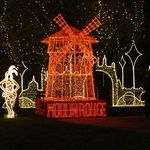 Světelná výstava Srdce Evropy ve Žlutých lázních. Zdroj: společnost Decoled Světelná výstava Srdce Evropy ve Žlutých lázních. Zdroj: společnost Decoled