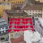 Sociální architektura a vánoční festival zlozvyků. Foto: Matej Hakár, www.matejhakar.com