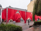 Sociální architektura a&nbsp;vánoční festival zlozvyků