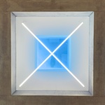 Průhled do stropu se světlíky. Foto: Ondřej Tylčer