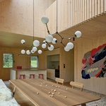 Hlavní obytná místnost, jídelna, kuchyně – 1.NP. Foto: BoysPlayNice Hlavní obytná místnost, jídelna, kuchyně – 1.NP. Foto: BoysPlayNice