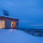 Dům na kopci svými výhledy korunuje pohádkové zimní království Finska. Foto: Marc Goodwin Dům na kopci svými výhledy korunuje pohádkové zimní království Finska. Foto: Marc Goodwin