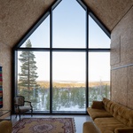 Dům na kopci svými výhledy korunuje pohádkové zimní království Finska. Foto: Marc Goodwin Dům na kopci svými výhledy korunuje pohádkové zimní království Finska. Foto: Marc Goodwin