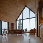 Dům na kopci svými výhledy korunuje pohádkové zimní království Finska. Foto: Marc Goodwin Dům na kopci svými výhledy korunuje pohádkové zimní království Finska. Foto: Marc Goodwin