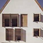 Prostředí a lokalita? Garralda ve španělském údolí Aézcoa. Tedy ne zrovna typické místo pro umístění projektu sociálního bydlení. Odtud také pramenilo ono rozhodnutí o &bdquo;řešení statkem&ldquo;. Foto: Alberto Amores