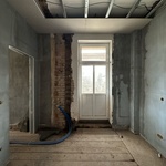 Stav při rekonstrukci, interiér. Zdroj: Atelier Hajný