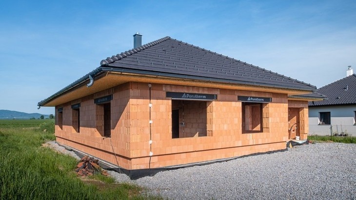 Hrubá stavba. Zdroj: Wienerberger s.r.o.
