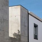 Život v kostce. Casa Rocha se vymyká konvencím. Je to špatně? Foto: Ivo Tavares Studio