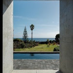 Život v kostce. Casa Rocha se vymyká konvencím. Je to špatně? Foto: Ivo Tavares Studio