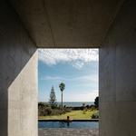 Život v kostce. Casa Rocha se vymyká konvencím. Je to špatně? Foto: Ivo Tavares Studio