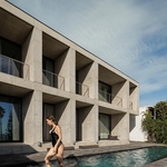 Život v kostce. Casa Rocha se vymyká konvencím. Je to špatně? Foto: Ivo Tavares Studio