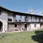 K neuvěření. Dům bez konce je lekcí v umění pomalé rekonstrukce. Foto: Janez Martini K neuvěření. Dům bez konce je lekcí v umění pomalé rekonstrukce. Foto: Janez Martini