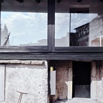 K neuvěření. Dům bez konce je lekcí v umění pomalé rekonstrukce. Foto: Janez Martini K neuvěření. Dům bez konce je lekcí v umění pomalé rekonstrukce. Foto: Janez Martini