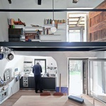 K neuvěření. Dům bez konce je lekcí v umění pomalé rekonstrukce. Foto: Janez Martini K neuvěření. Dům bez konce je lekcí v umění pomalé rekonstrukce. Foto: Janez Martini