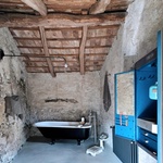 K neuvěření. Dům bez konce je lekcí v umění pomalé rekonstrukce. Foto: Janez Martini K neuvěření. Dům bez konce je lekcí v umění pomalé rekonstrukce. Foto: Janez Martini