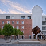 Pohled jihovýchodní do vnitrobloku. Foto: BoysPlayNice