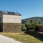 Ubytování mezi horami. Sem Portugalci utíkají před létem a turisty. Foto: Ivo Tavares Studio