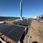 EUROPARK Štěrboholy je bezemisní. ČEZ ESCO dokončilo střešní fotovoltaiku. Foto: ČEZ