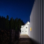 Noční pohled, dům ze zadu. Zdroj: No Architects, noarchitects.cz