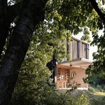 Zahradní pavilon – Boční pohled, odklopená stěna. Foto: Alex Shoots Buildings Zahradní pavilon – Boční pohled, odklopená stěna. Foto: Alex Shoots Buildings