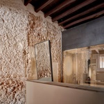 Moderní hotel zabalený do pláště paláce z 12. století. Foto: José Hevia